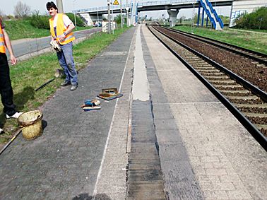 Magdeburg-RothenseeBahnsteigabschnitt02